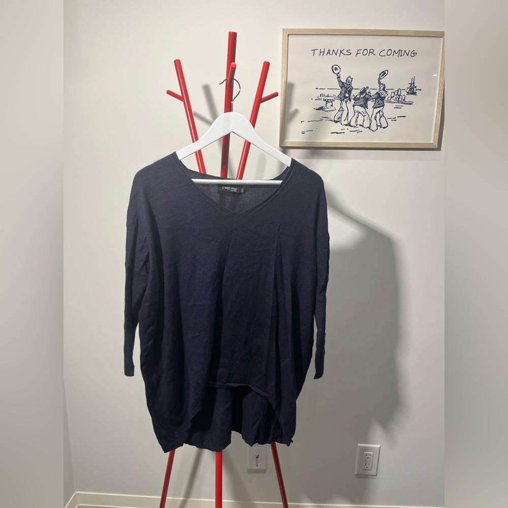 Classic Navy soft sweater top - M